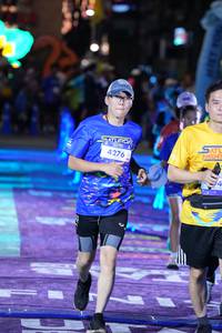 BIB: 4276
                            <button type="button" onclick="openModal(26224250)" class="btn btn-primary btn-sm float-right btn-popup" data-toggle="modal" data-target=".modal-high-quality">
                        <i class="fas fa-shopping-cart"></i> Add to Cart
                    </button>
                                            <button type="button" onclick="isThisMe(26224250, true)" class="btn btn-success btn-sm float-right btn-popup btn-isme hidden" data-toggle="tooltip" data-placement="bottom" title="นี่คือรูปของคุณใช่ไหม คลิกที่นี่เพื่อเอาเข้าอัลบั้ม">
                        <i class="fas fa-plus"></i> Add to album
                    </button>
                    <button type="button" onclick="isThisMe(26224250, false)" class="btn btn-warning btn-sm float-right btn-popup btn-isnotme hidden">
                        <i class="fas fa-ban"></i> Remove from album
                    </button>